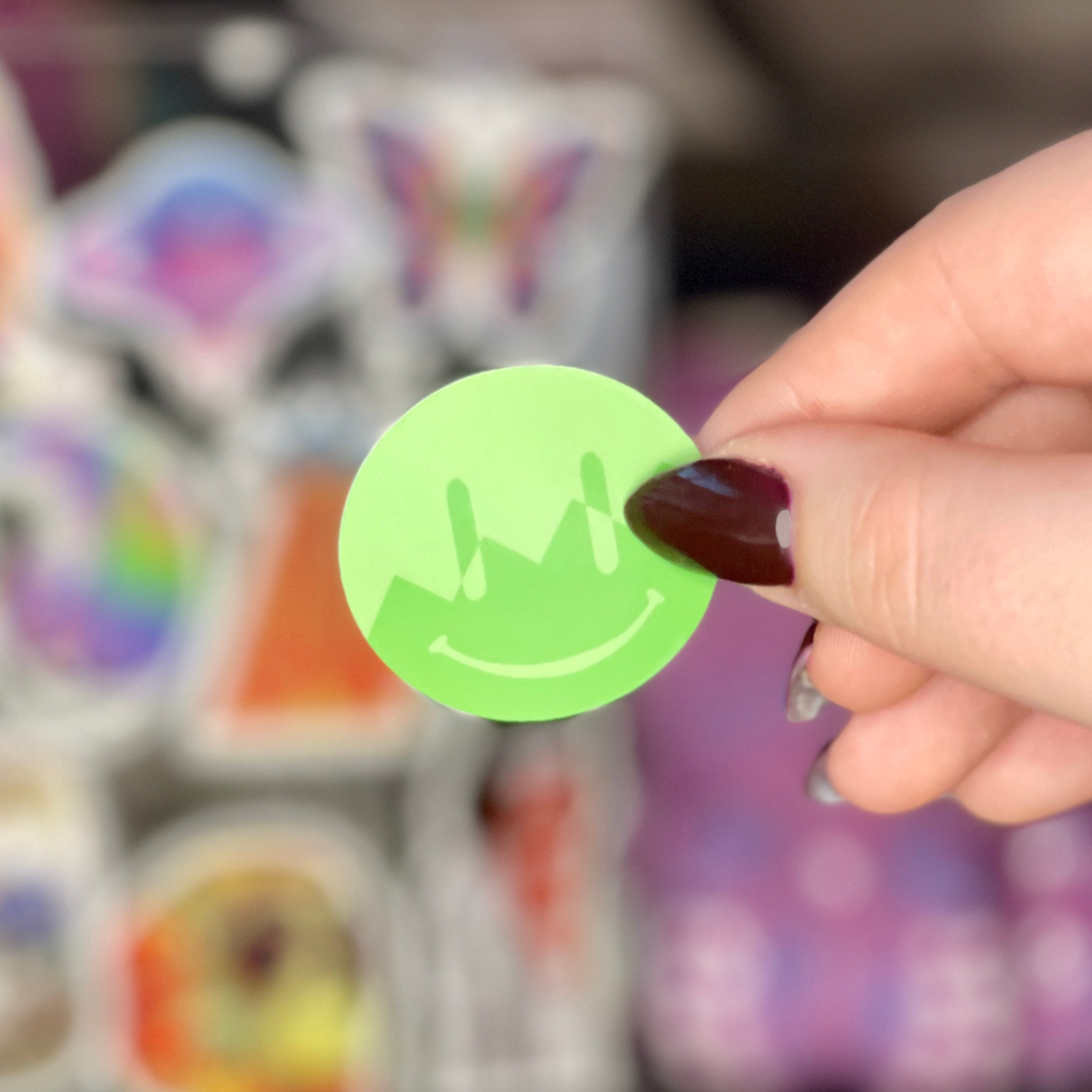 Green ZigZag Split Smiley – Glossy Vinyl Sticker